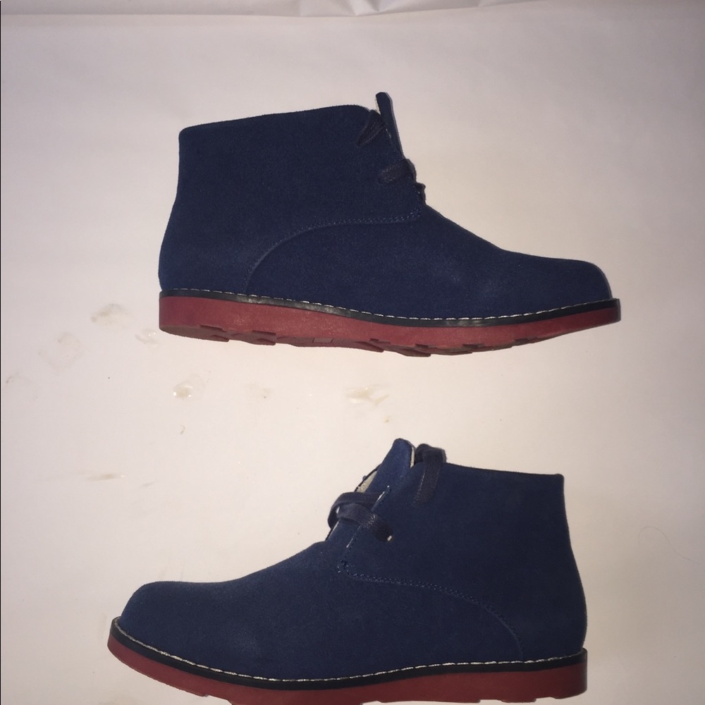 Easy strider Chunka boots.